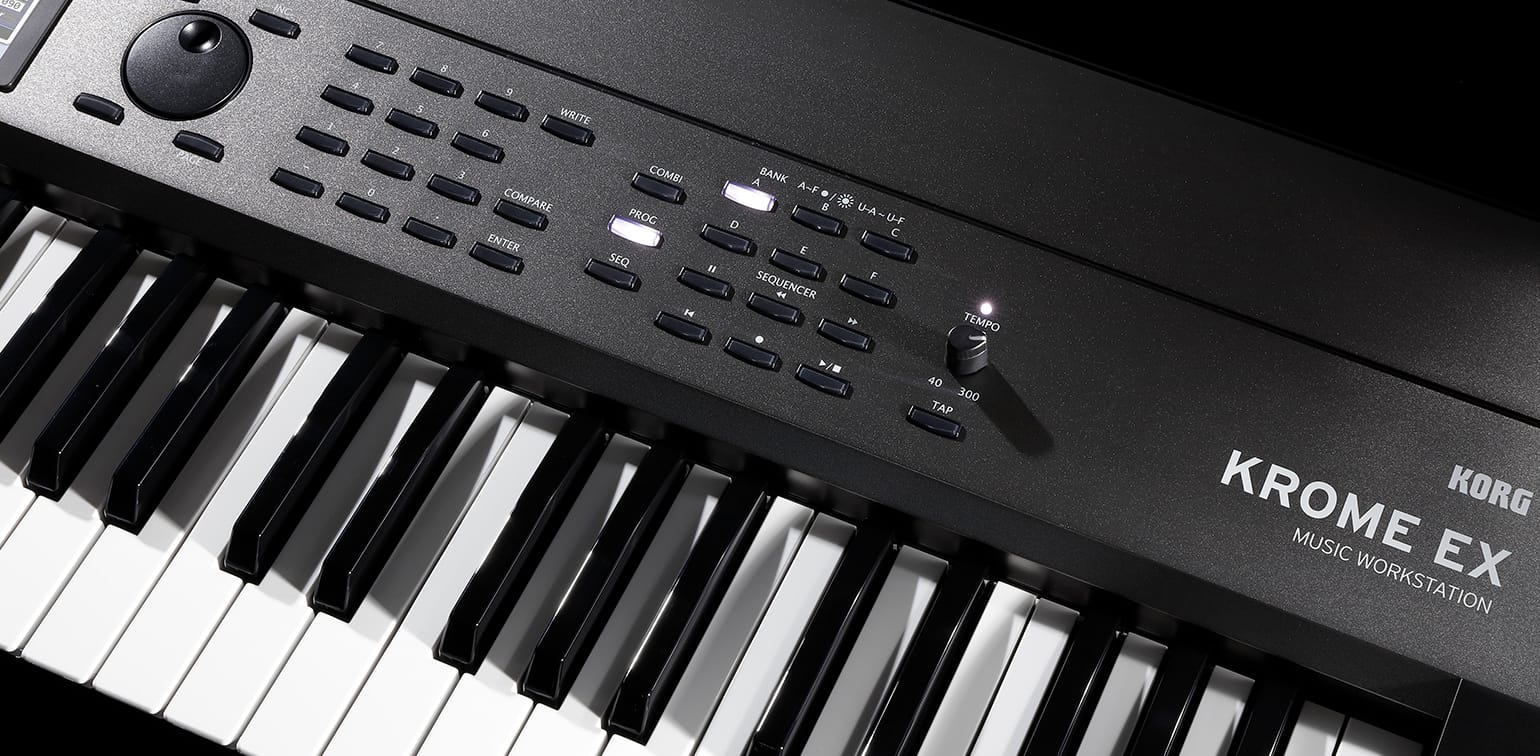 teclado-korg-krome-ex-mana-de-vida-04